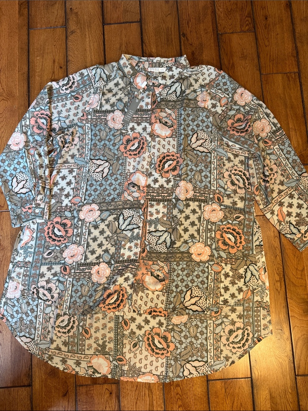 Spense Floral Patchwork Button-Up Blouse in Pink, Blue, Cream